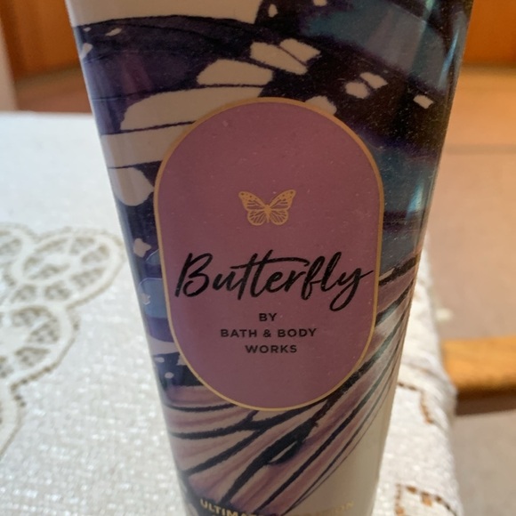 🦋SOLD🦋NWT Bath & Body Works Butterfly Body Cream - Purple - Picture 2 of 4